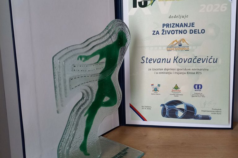 Priznanje za životno delo Stevanu Kovačeviću